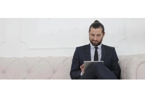 钟表行业：钟表企业如何利用电商平台，拓展市场？